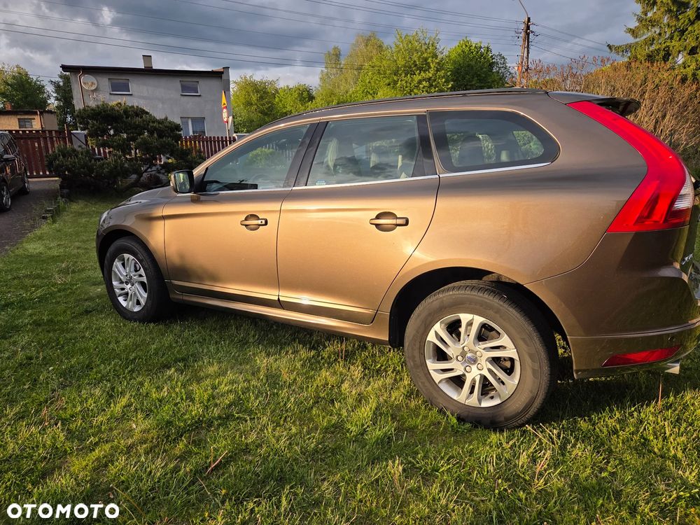 Volvo XC 60 D3 Drive-E Momentum - 2