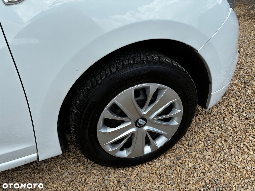 Dacia Sandero SCe 75 Essential - 4