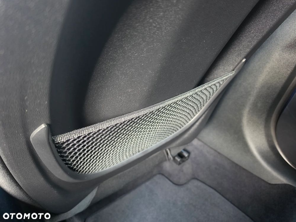 BMW Seria 1 118i Advantage - 35