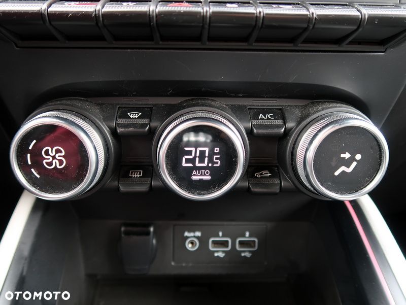 Renault Clio 1.0 TCe Intens - 26