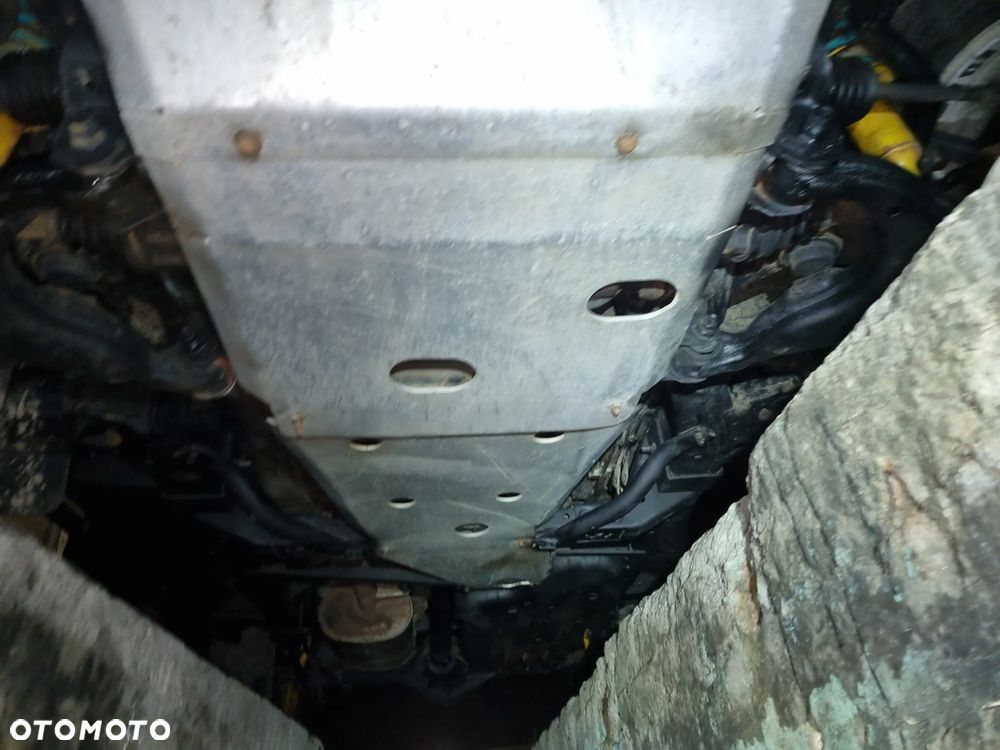 Toyota Land Cruiser 3.0 D Sol - 31