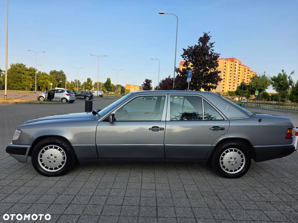 Mercedes-Benz W124 (1984-1993) - 9