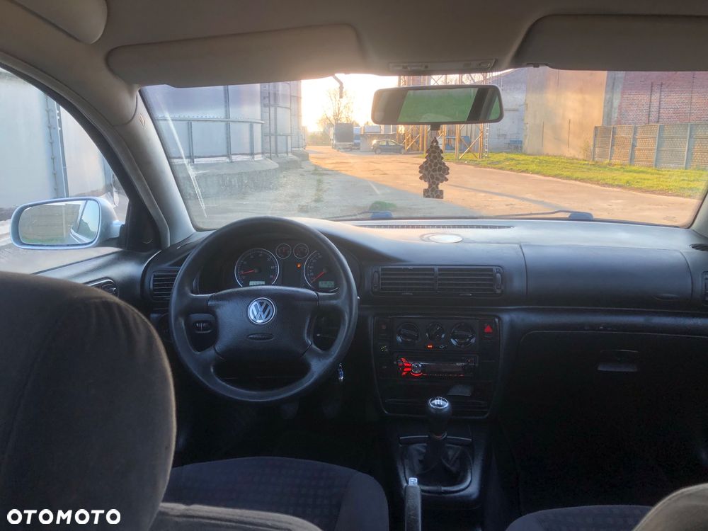 Volkswagen Passat 2.0 Comfortline - 7