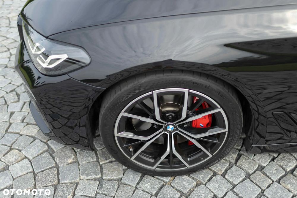 BMW Seria 5 M550i xDrive - 6