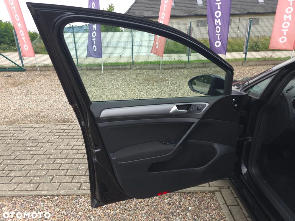 Volkswagen Golf 1.2 TSI BMT Trendline - 18