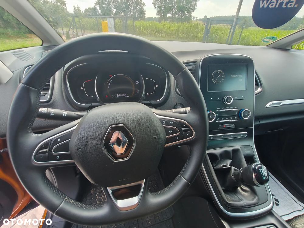 Renault Scenic - 12