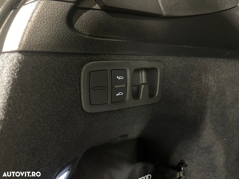 Audi Q7 3.0 50 TDI quattro Tiptronic S Line - 26