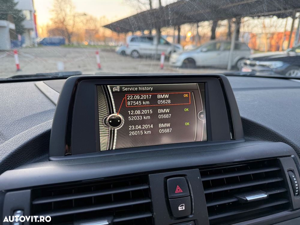 BMW Seria 1 118d Urban Line - 12