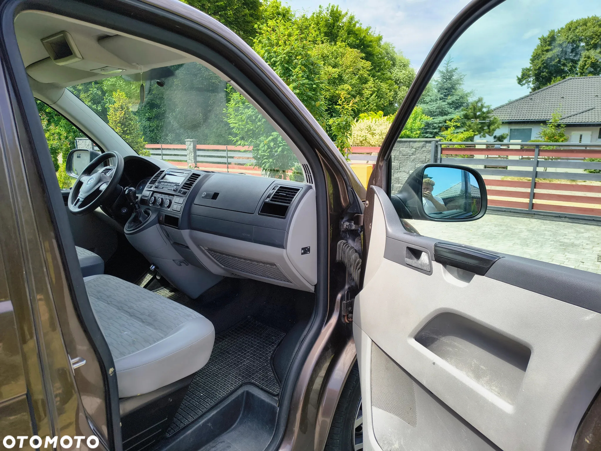 Volkswagen Transporter T5 - 11