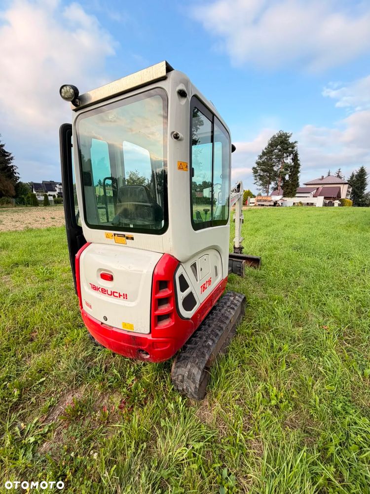 Takeuchi Tb216 - 5
