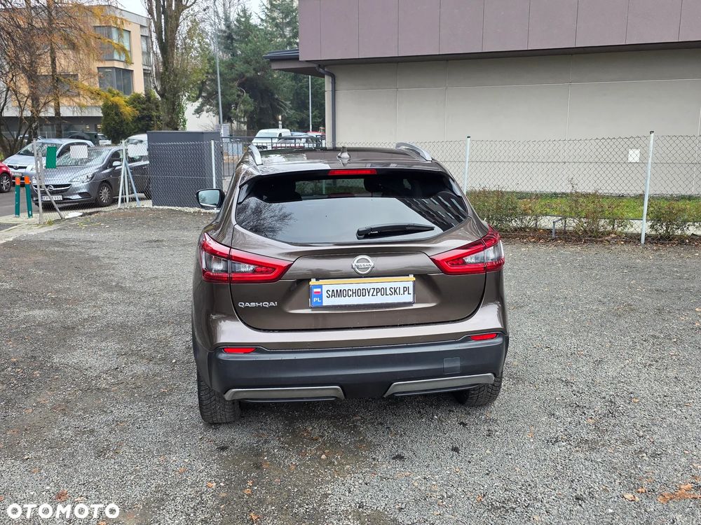 Nissan Qashqai 1.6 DCi 4x4 N-Connecta - 8