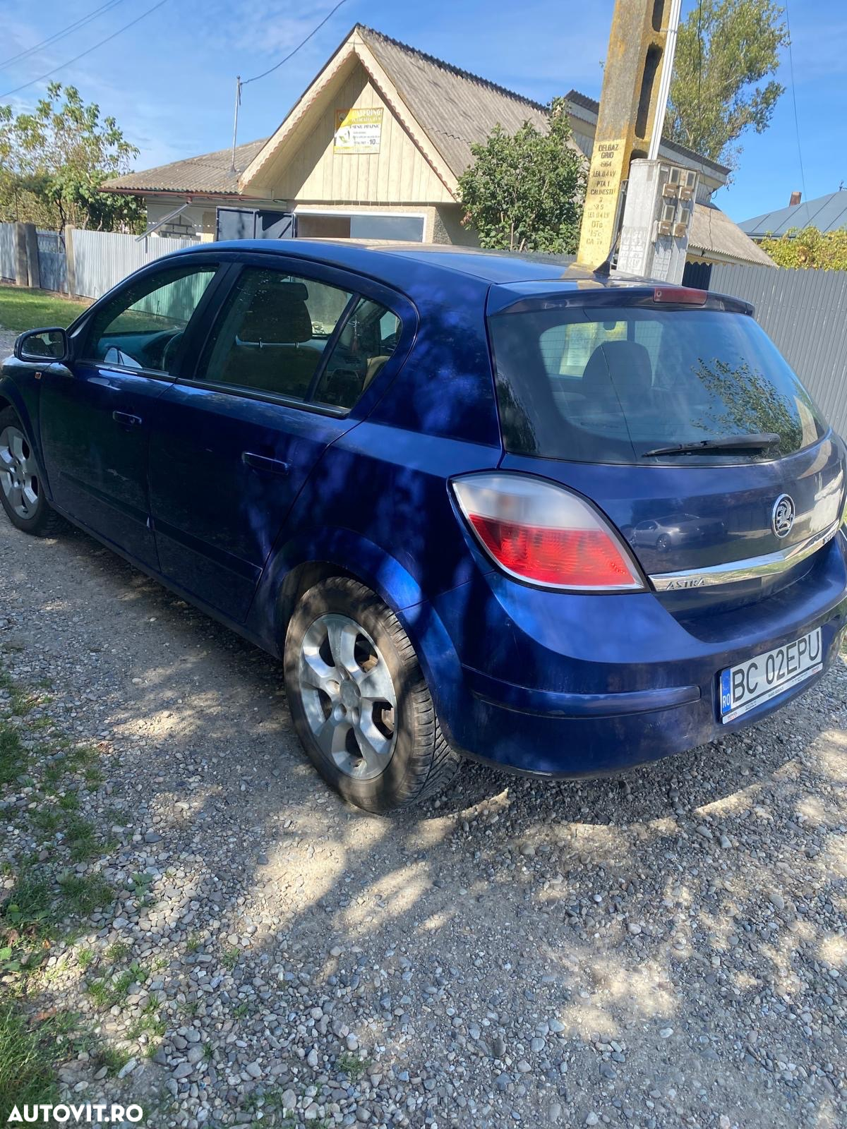 Opel Astra 1.7 CDTI Elegance - 3