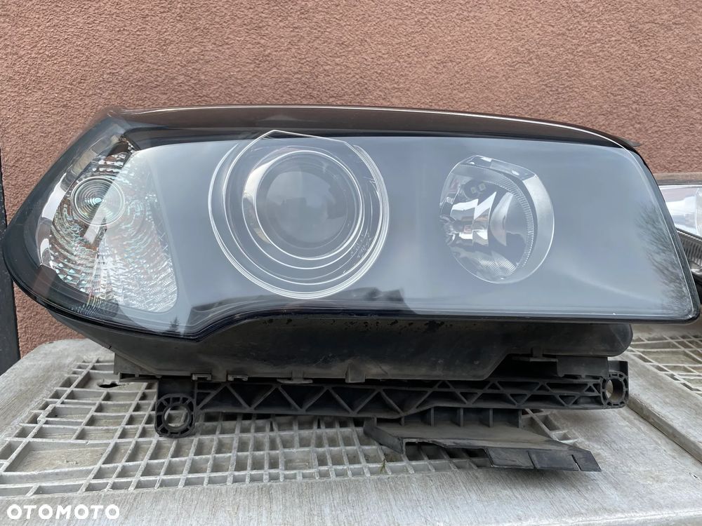 lampa BMW X3 E83 bi xenon przed liftem prawa eu cała - 2