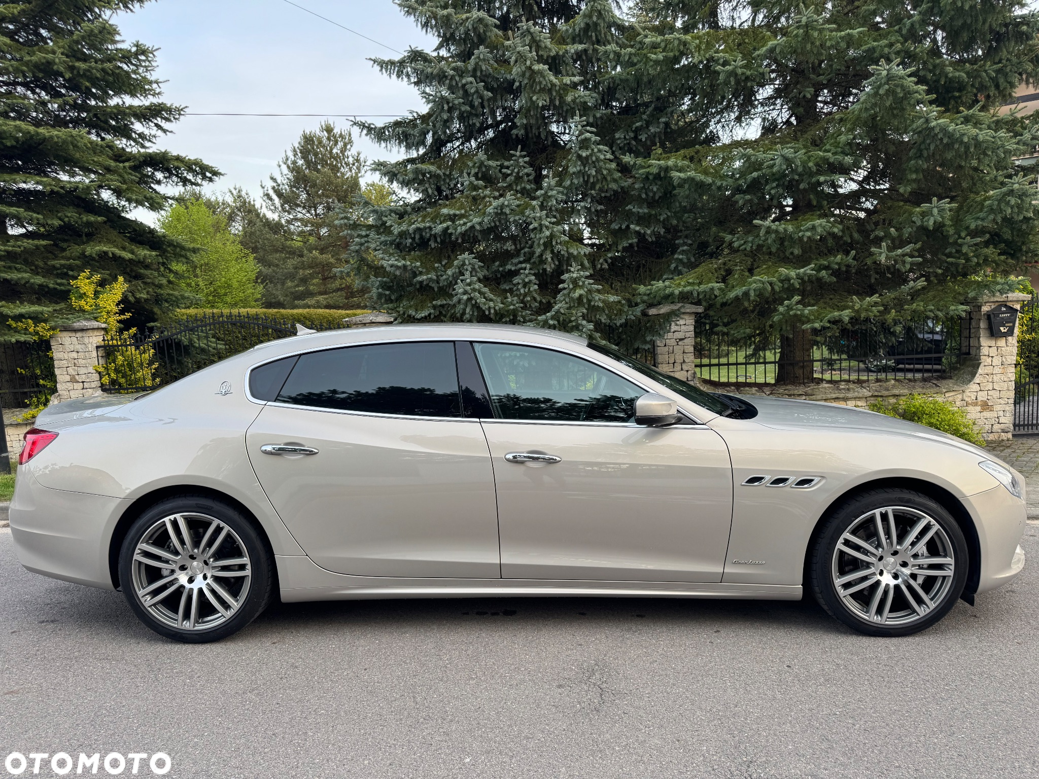 Maserati Quattroporte Q4 GranLusso - 2