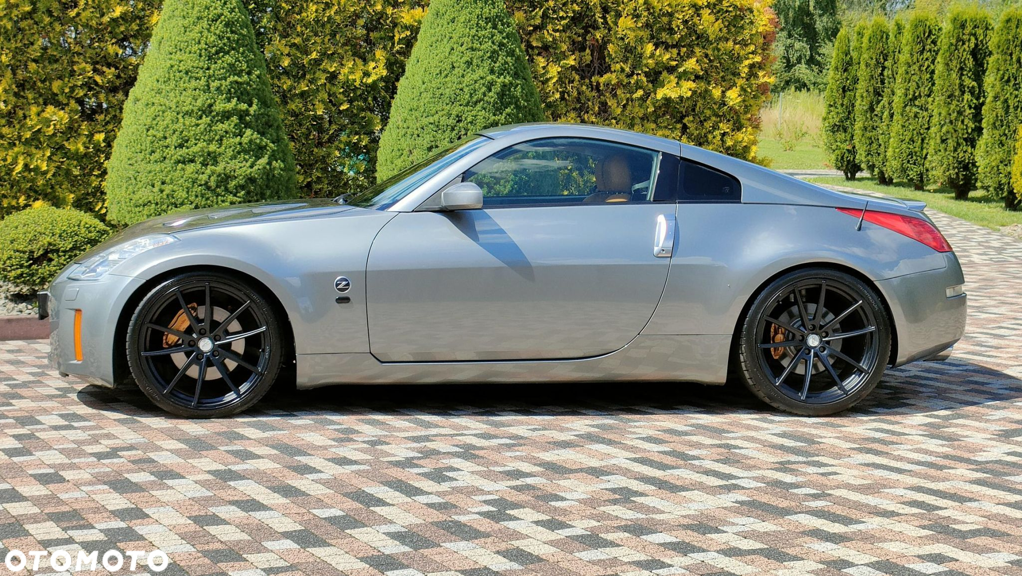 Nissan 350 Z 3.5 V6 - 12