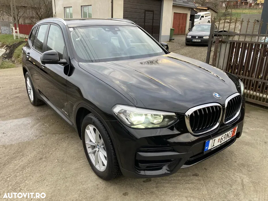 BMW X3 xDrive20d AT Advantage - 8