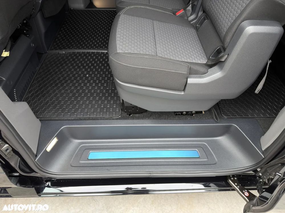 Volkswagen Caravelle 2.0 TDI 146 kW KR Comfortline DSG - 10