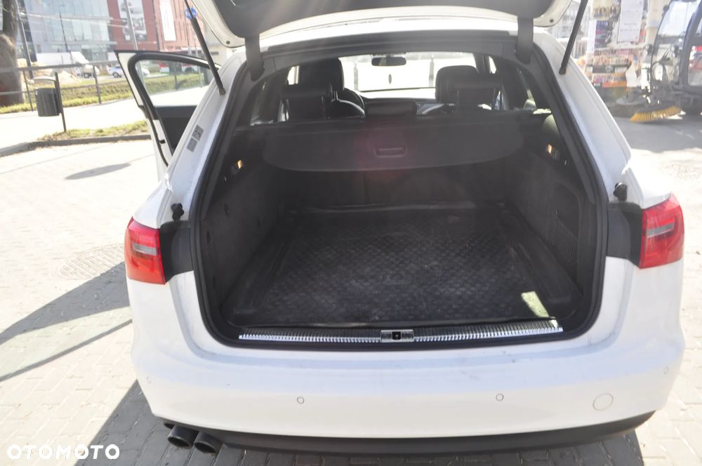 Audi A6 Avant - 10