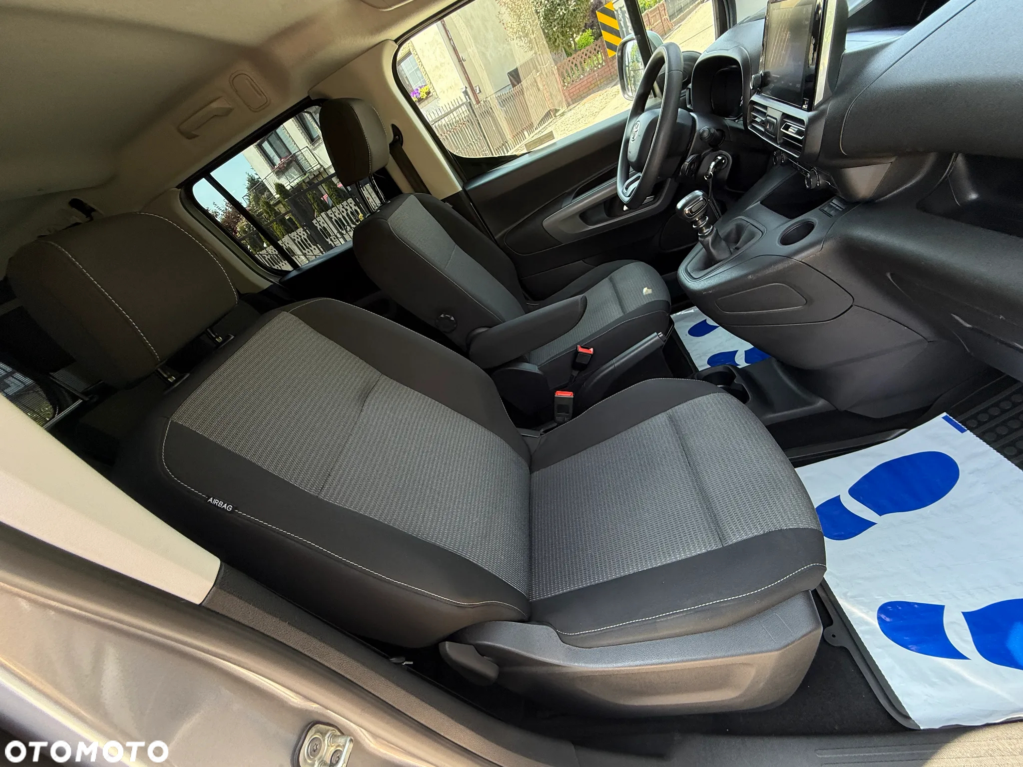 Toyota Proace City Verso Long 1.5 D-4D Business - 18