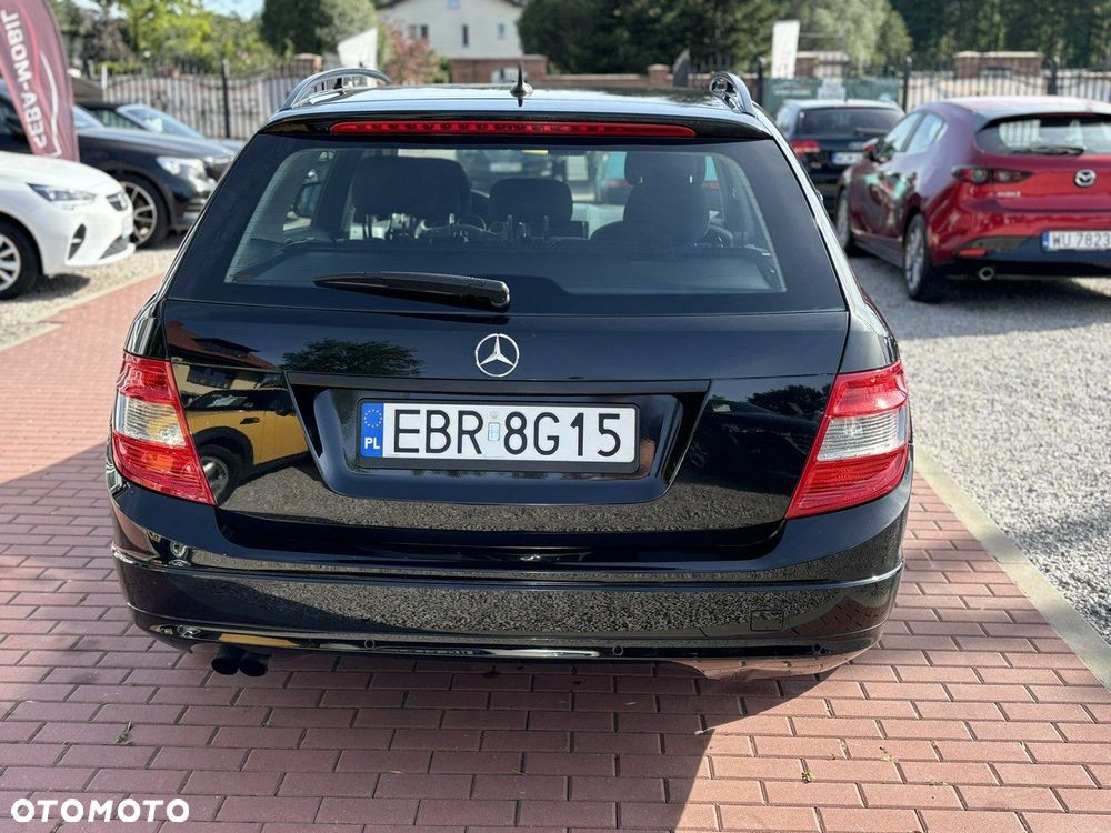 Mercedes-Benz Klasa C 180 T Kompressor Automatik - 9