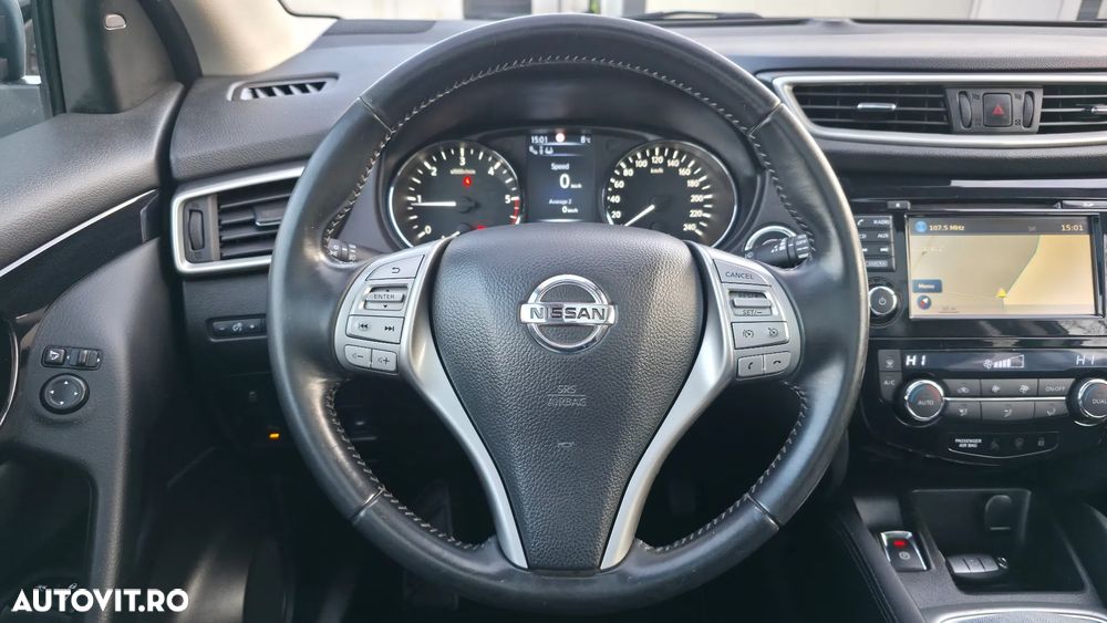Nissan Qashqai 1.6 DCI TEKNA+ - 22