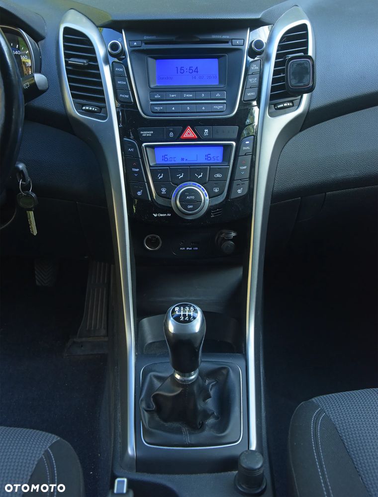 Hyundai i30 1.6 Premium - 15