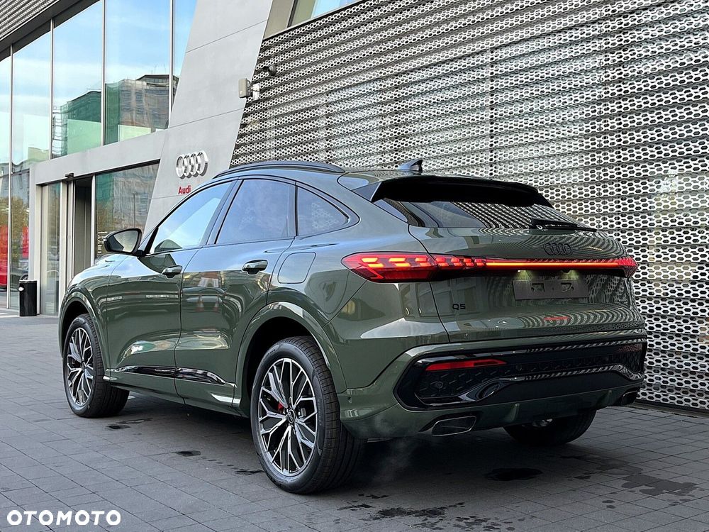 Audi Q5 Sportback - 3