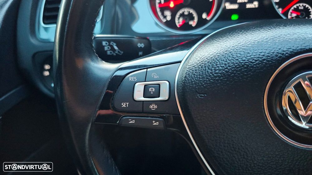 VW Golf Variant 1.6 TDi Confortline - 8
