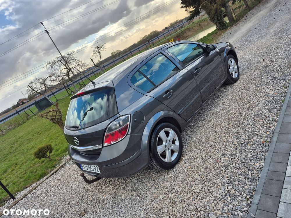 Opel Astra 1.4 Edition 111 Jahre - 9