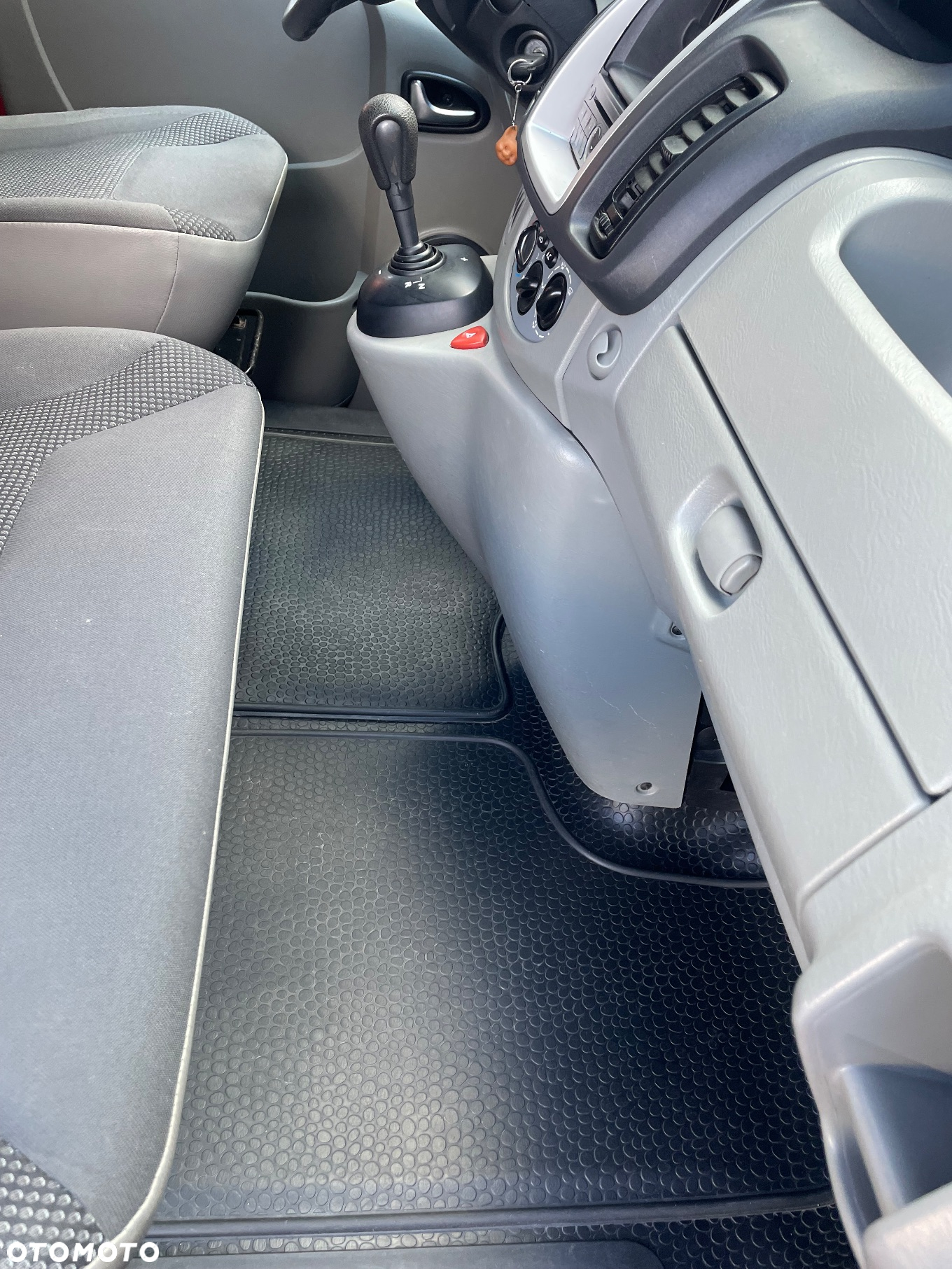 Opel Vivaro - 35