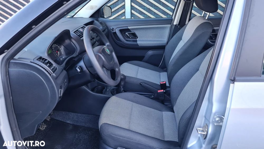 Skoda Fabia 1.2 HTP Active - 11