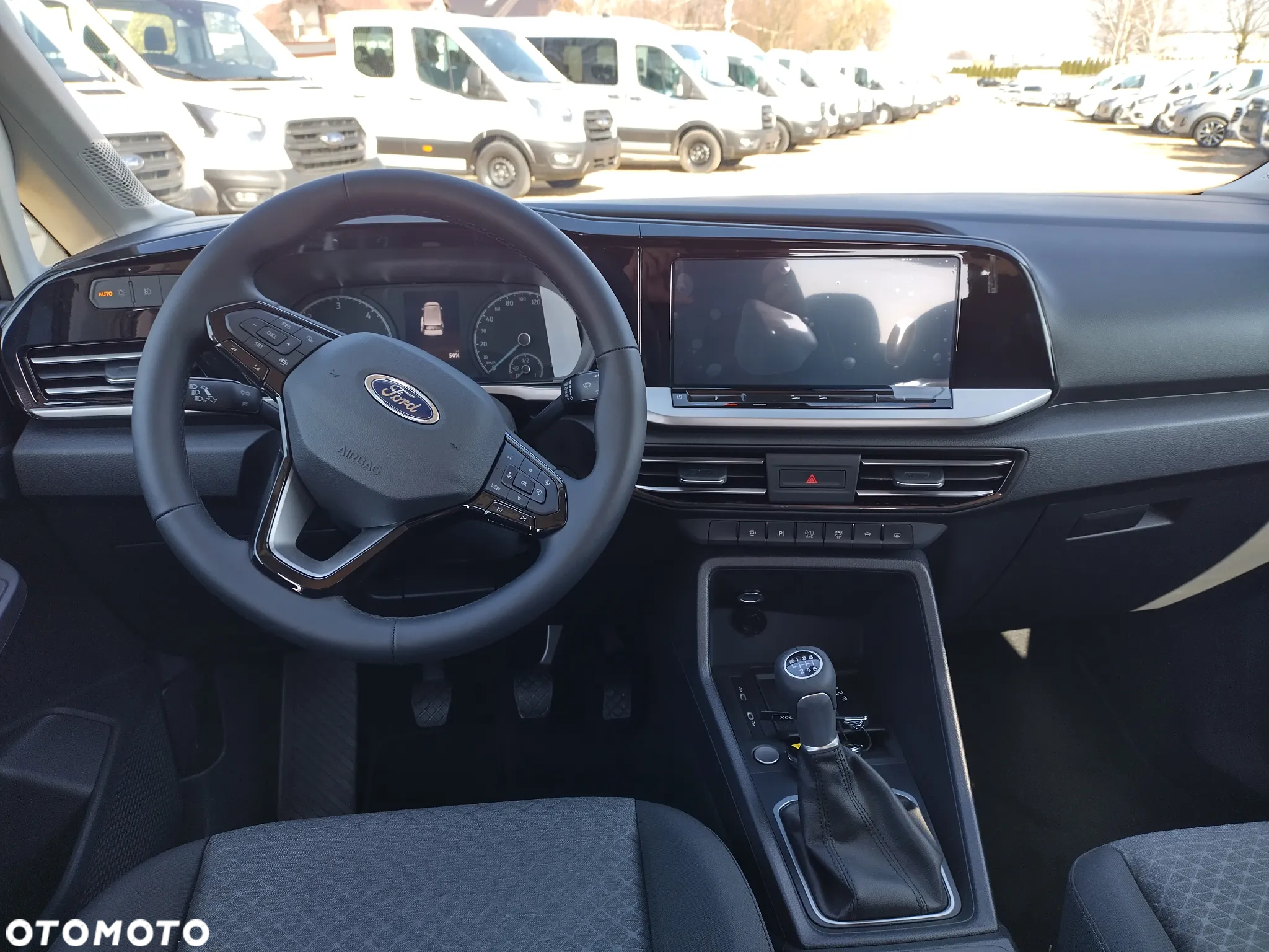 Ford Tourneo Connect Grand - 6