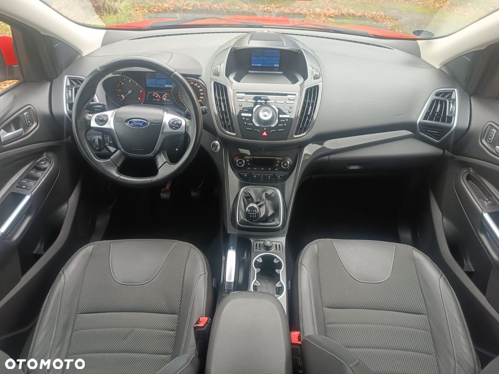 Ford Kuga 2.0 TDCi 4x4 Titanium - 18