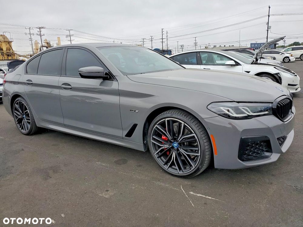 BMW Seria 5 - 1
