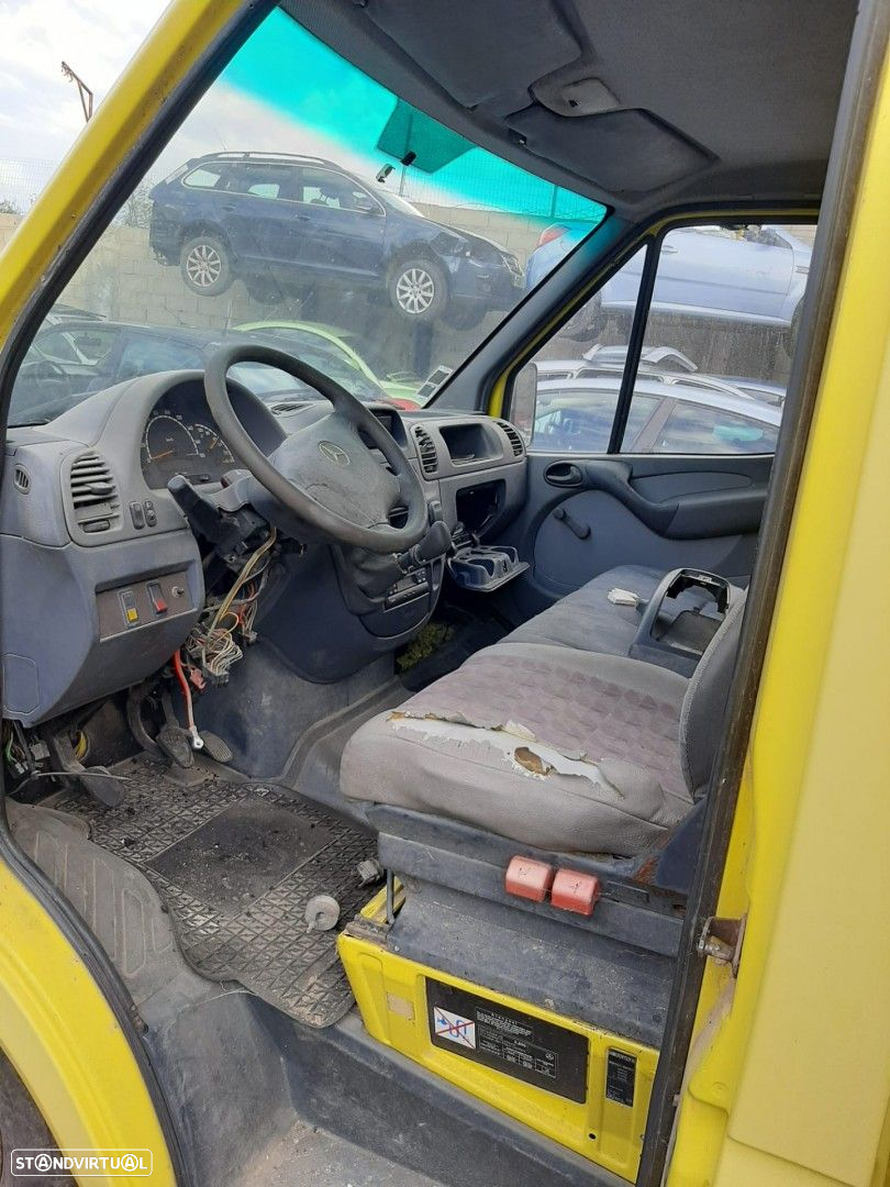 Mercedes Sprinter 308 CDI com Caixa de frio de 2006 disponível para peças - 4