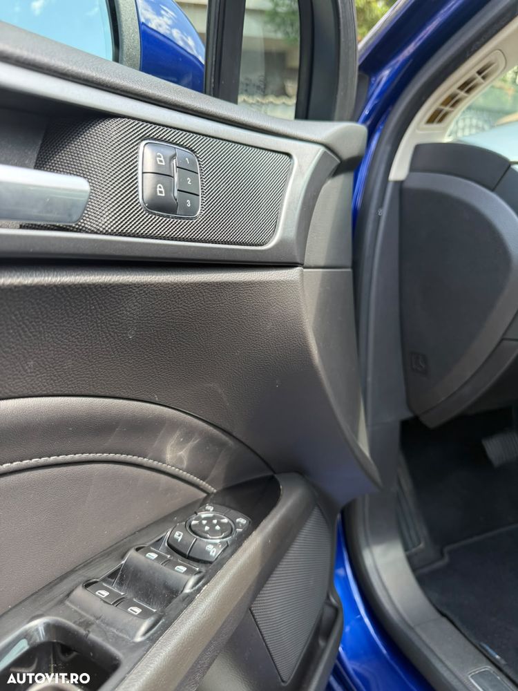 Ford Mondeo 2.0 TDCi Powershift Titanium - 10