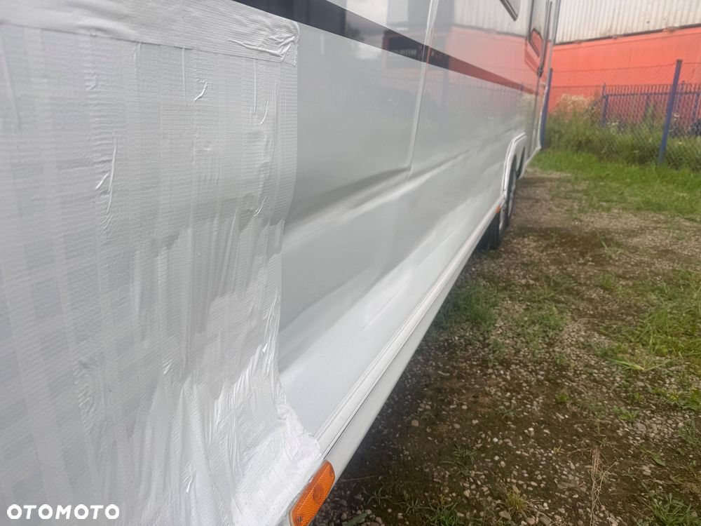 Dethleffs 690BQT Beduin Scandinavia - 12