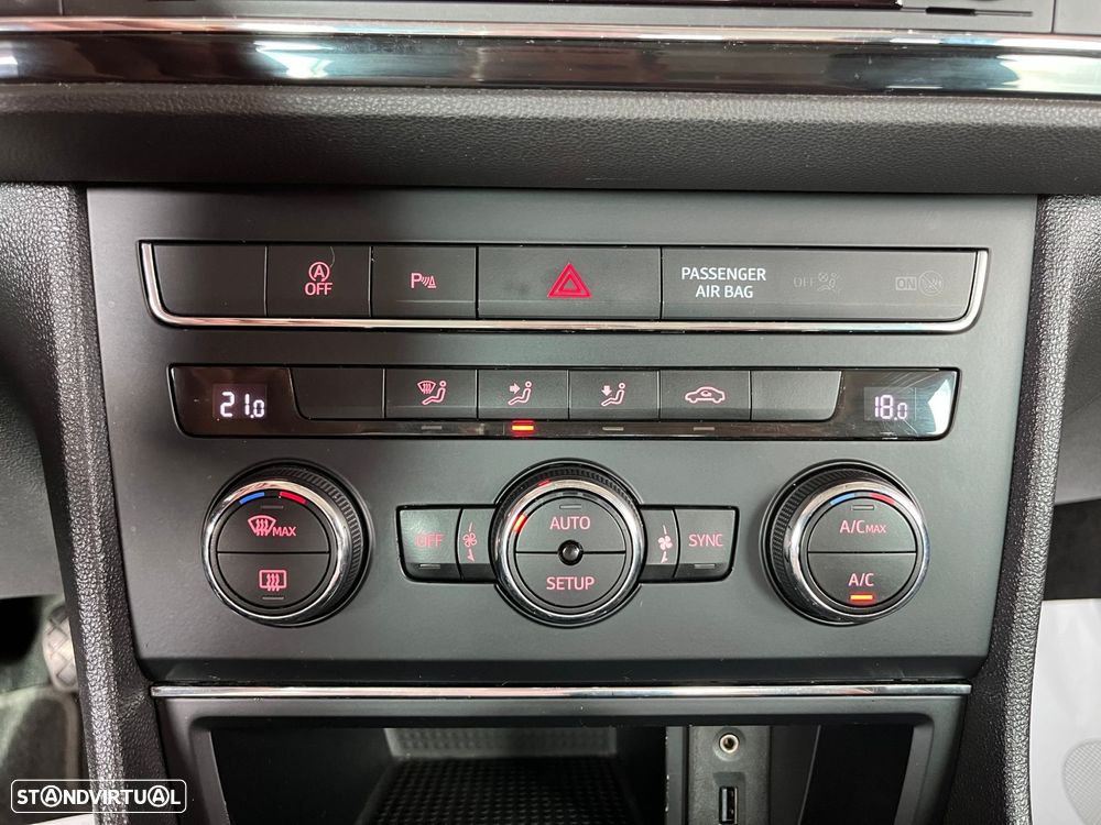SEAT Leon ST 1.6 TDI Style S/S - 25