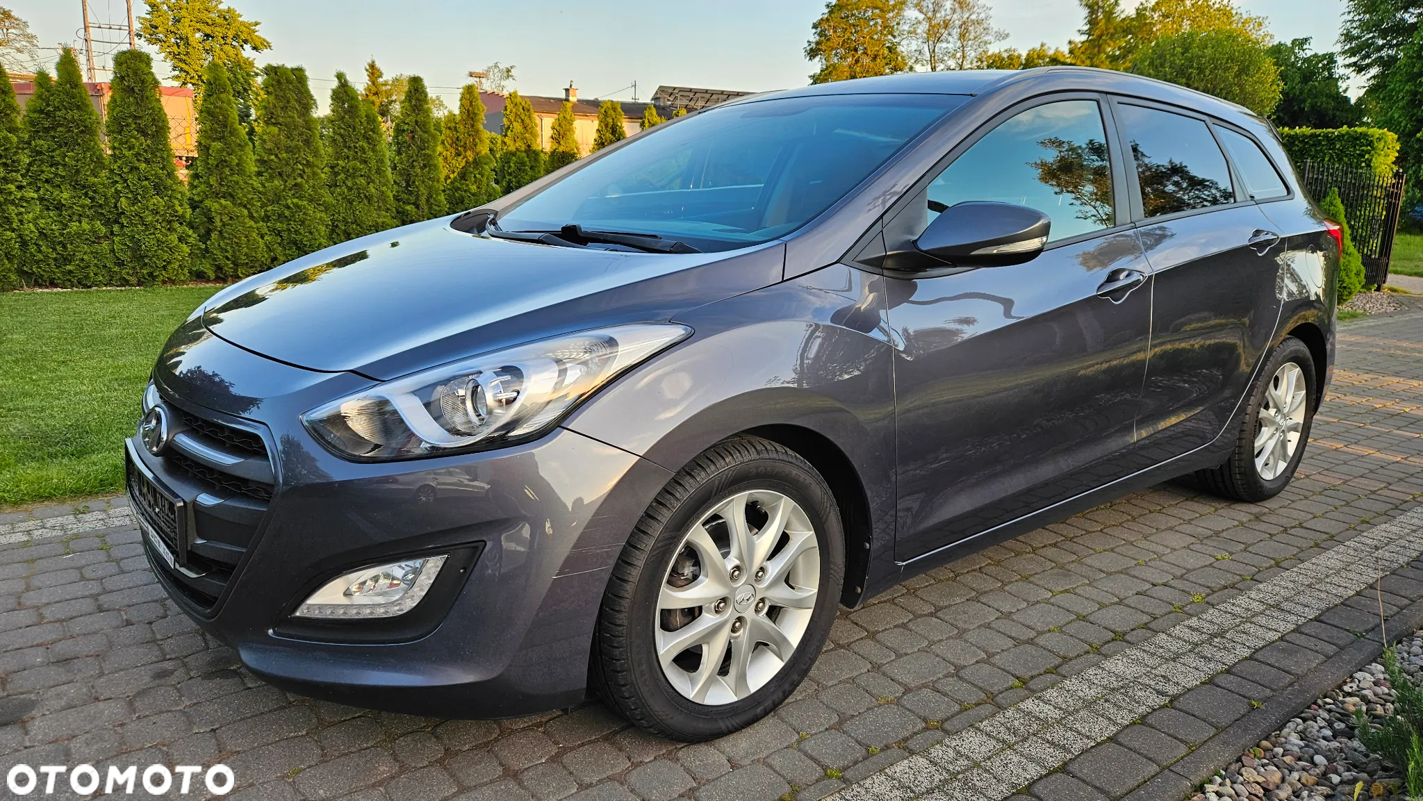Hyundai i30 1.6 CRDi BlueDrive Premium - 19