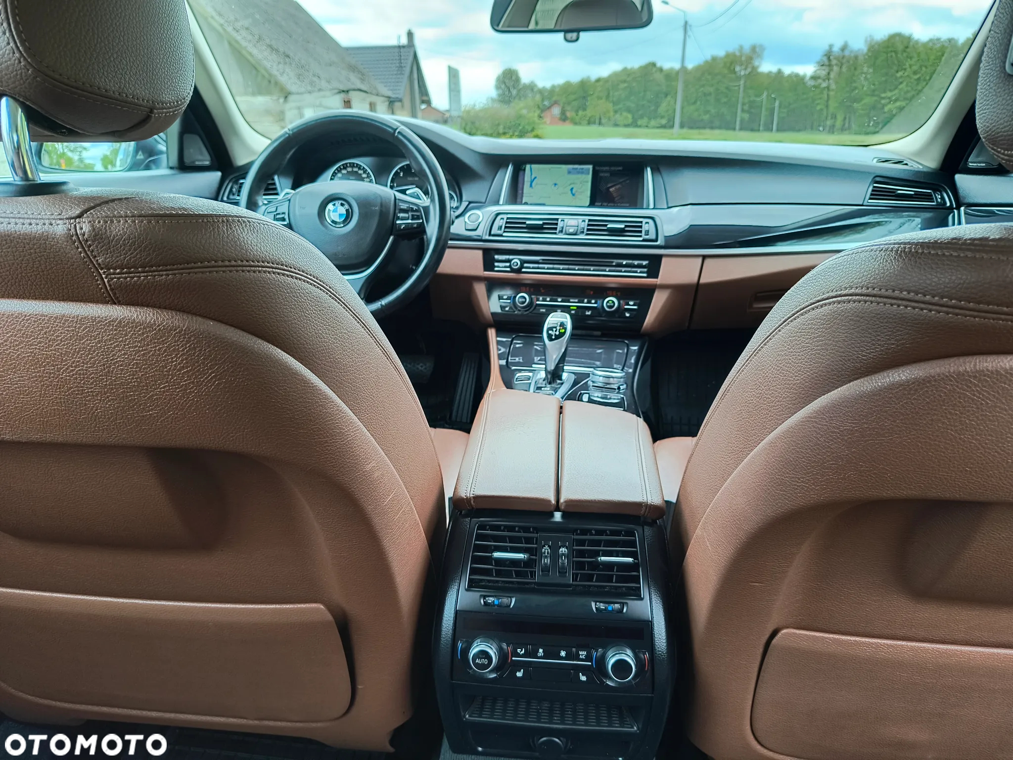 BMW Seria 5 530d Touring - 13