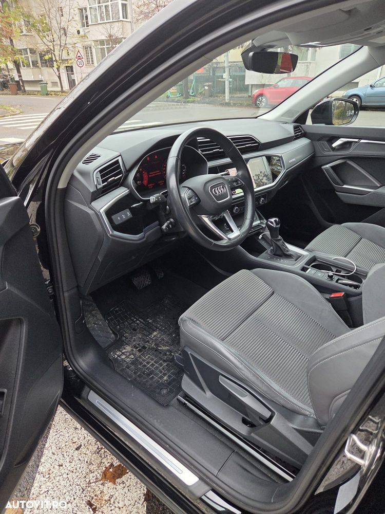 Audi Q3 2.0 40 TFSI S tronic quattro Advanced - 9