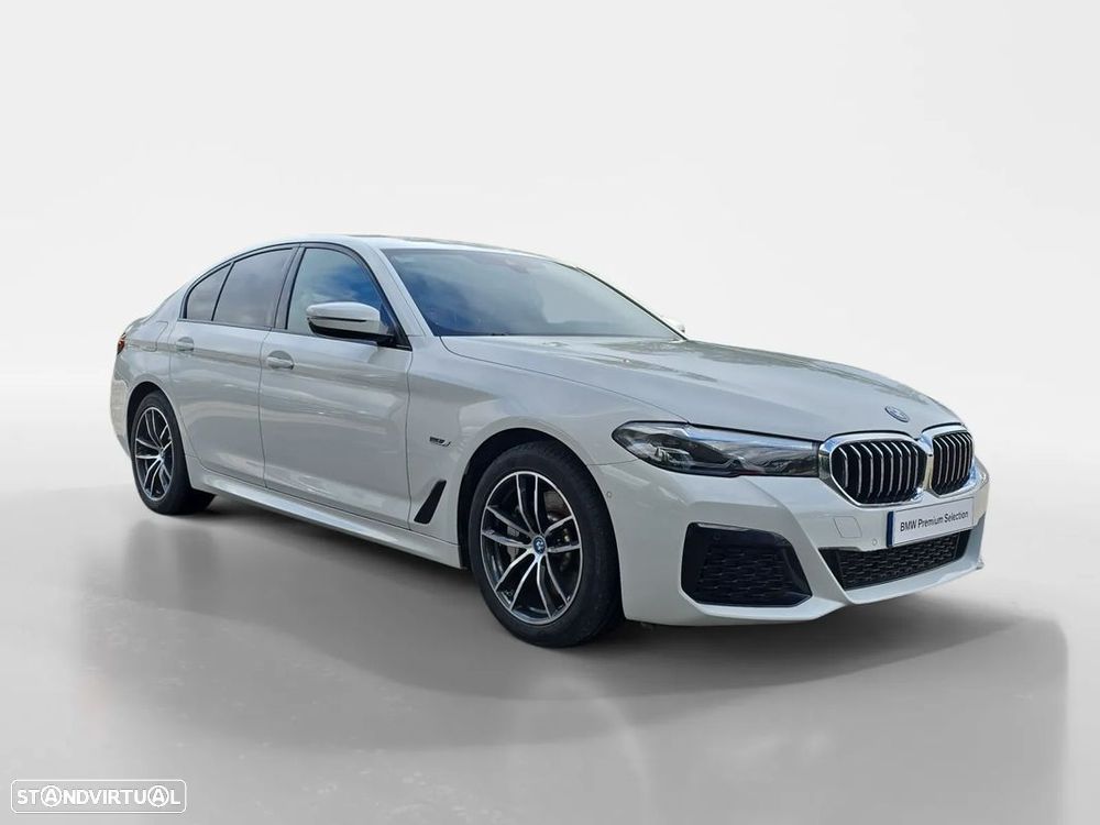BMW 530 e Pack M - 8