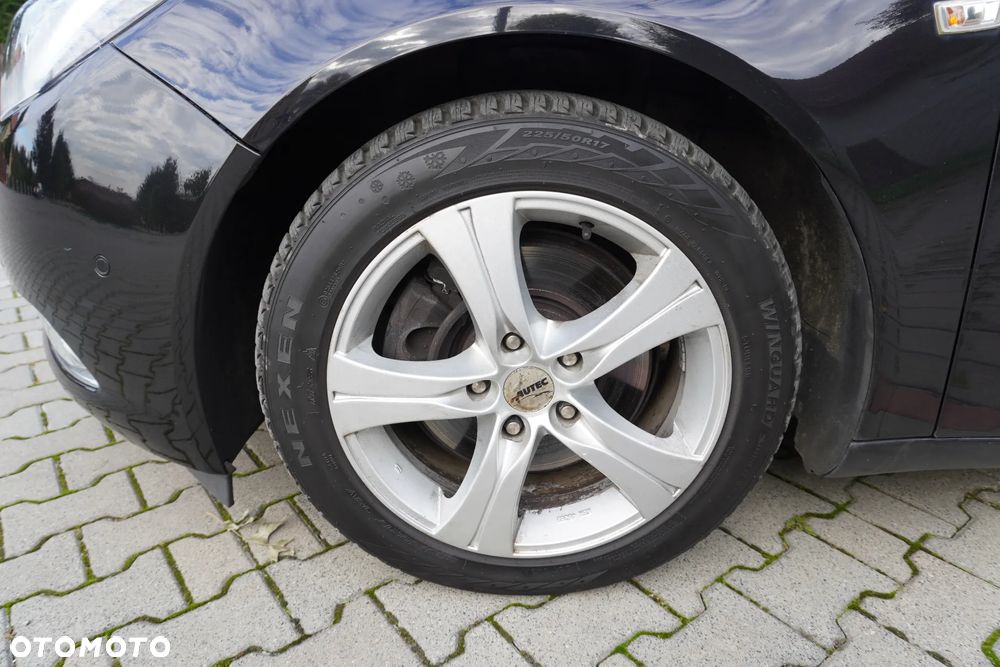 Opel Insignia 1.6 Turbo Sports Tourer Cosmo - 16