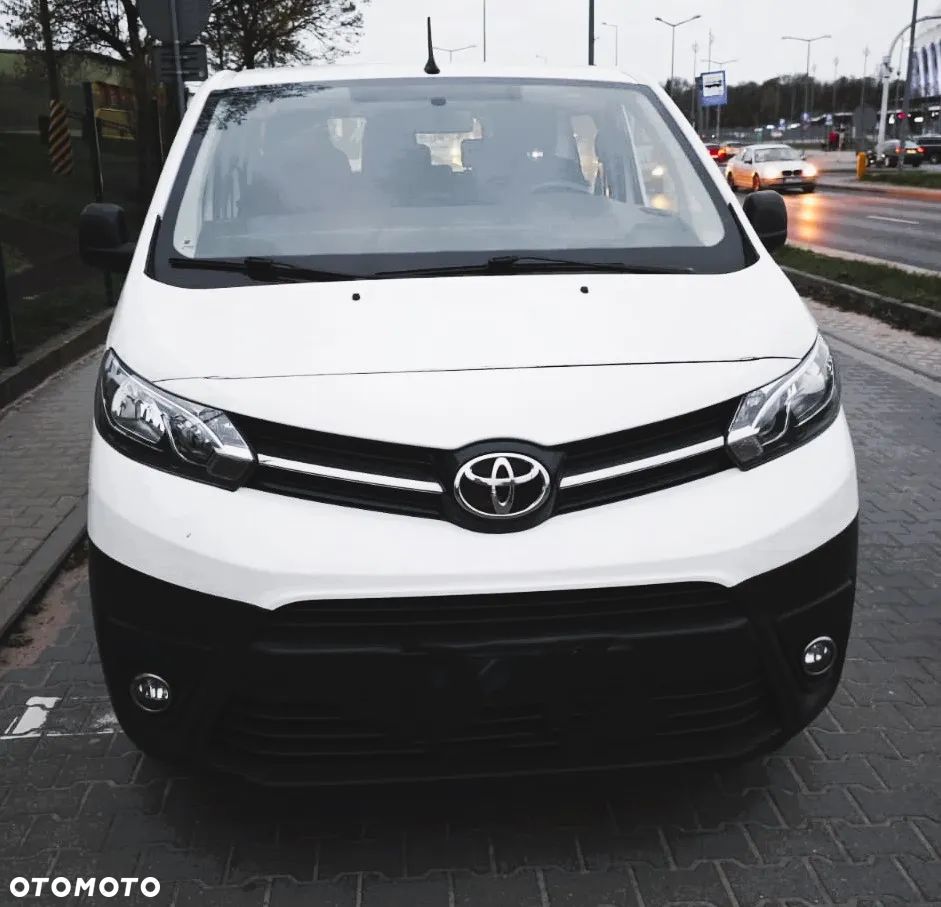 Toyota ProAce Kombi 1.5 D-4D Long 2,7t - 6