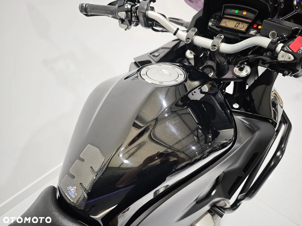 Honda VFR - 17