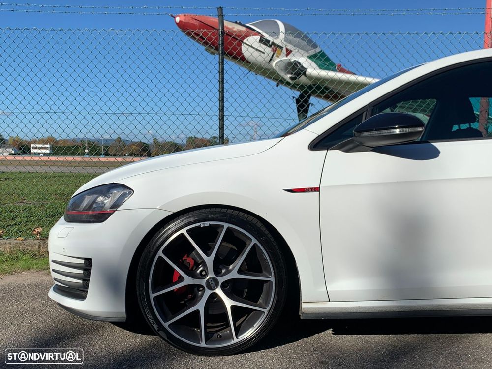 VW Golf 2.0 TSi GTi - 60