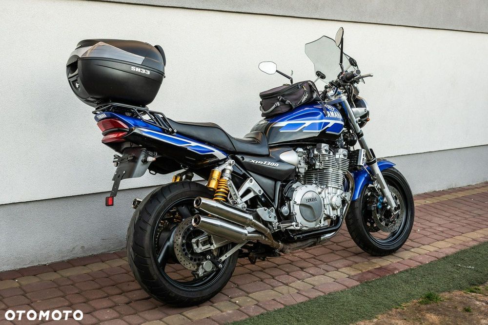 Yamaha XJR - 6