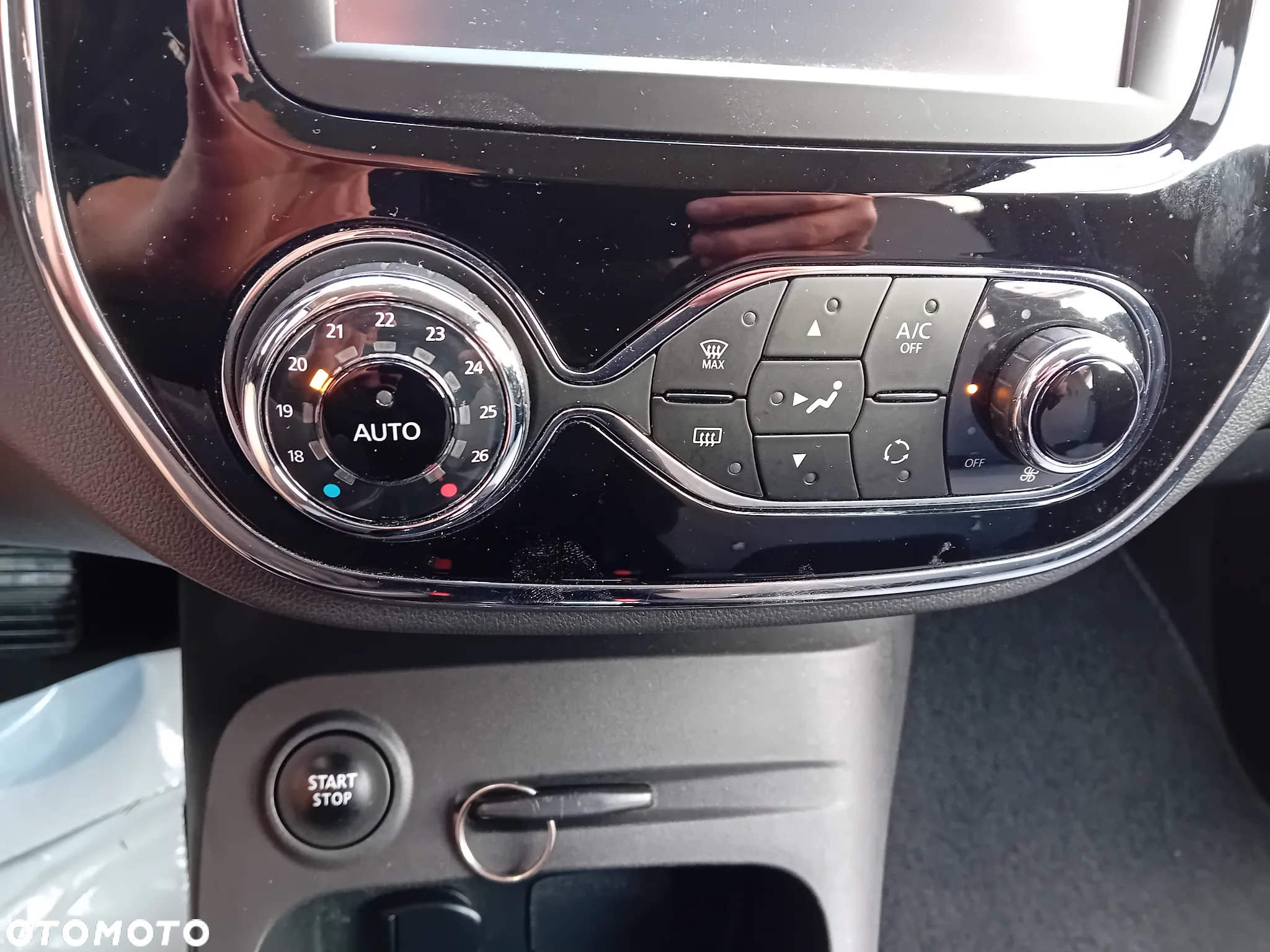Renault Captur 1.2 Energy TCe Intens EDC - 29