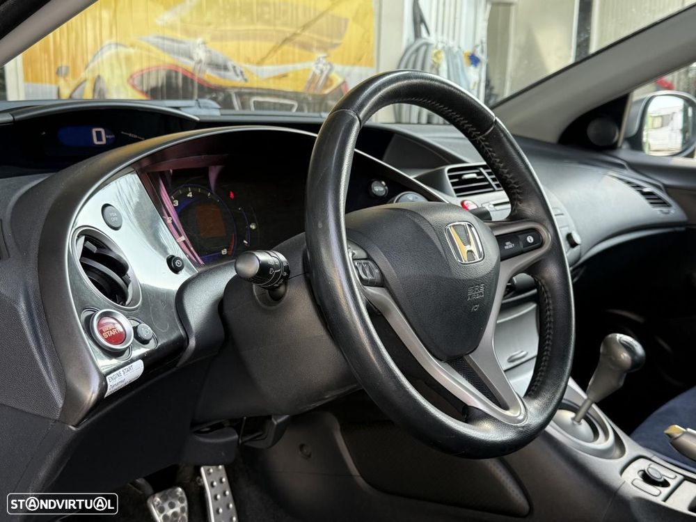 Honda Civic 1.4 Comfort - 17