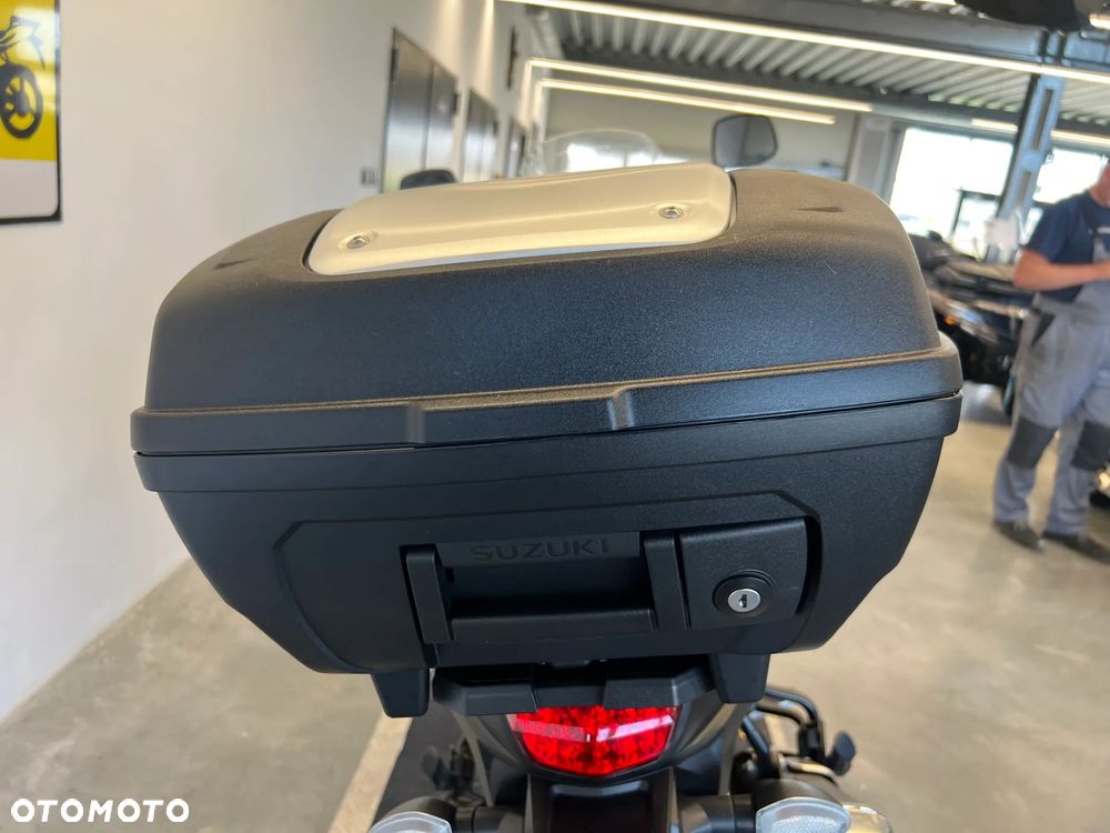 Suzuki V-STROM - 21